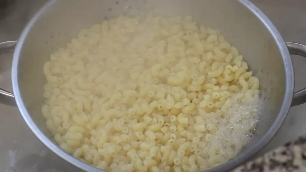 Shrimp and Macaroni Salad 4 Cook the Pasta