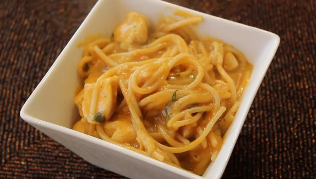 Pumpkin Fettuccini with Chicken 2 Pumpkin Fettuccini with Chicken