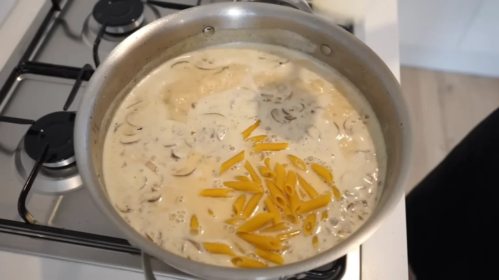 Lemon Chicken Mushroom Pasta 11 Combine and Toss