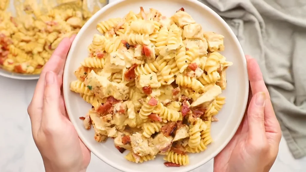 Chicken bacon ranch pasta 2 Chicken bacon ranch pasta