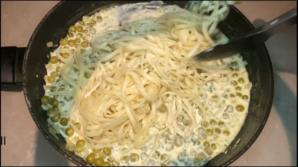 Smoked Salmon Linguine 13 Toss the Pasta
