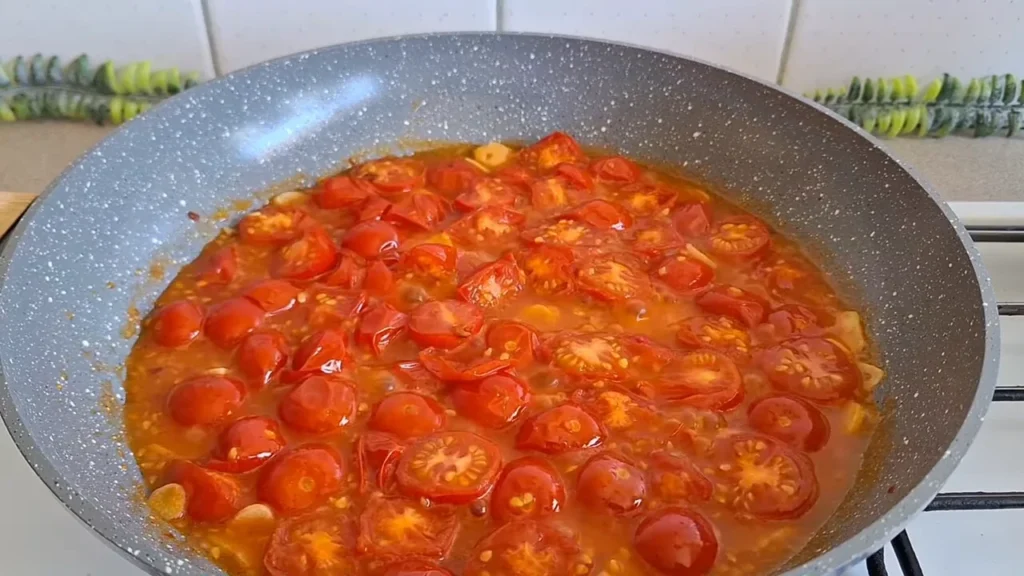 Cherry tomato pasta 11 Add the Tomatoes
