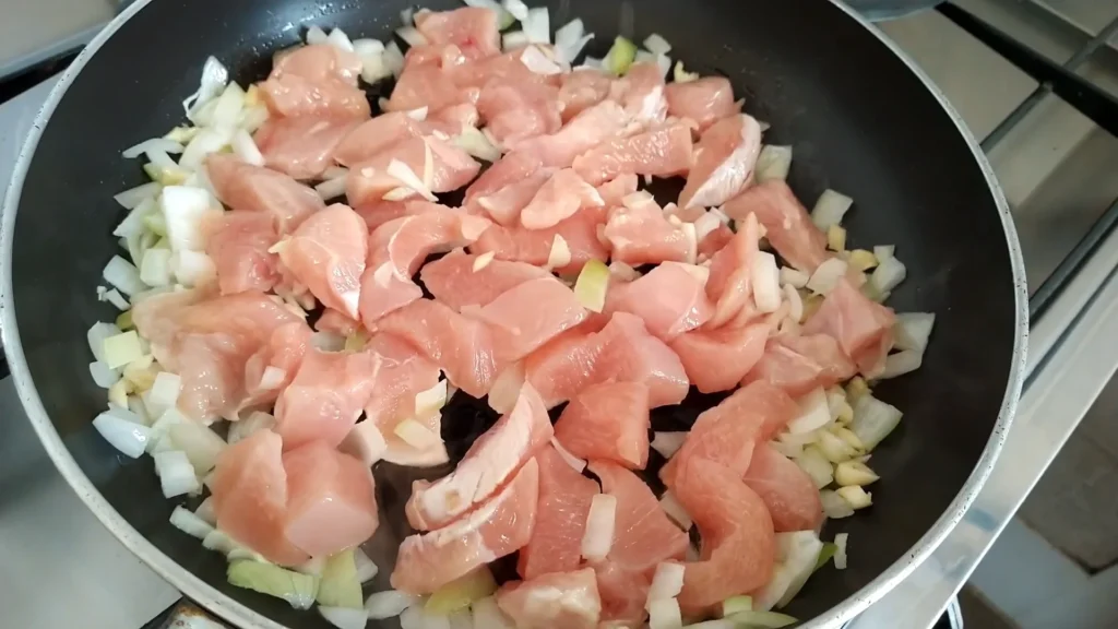 Chicken zucchini tomato pasta 6 Cook the Chicken