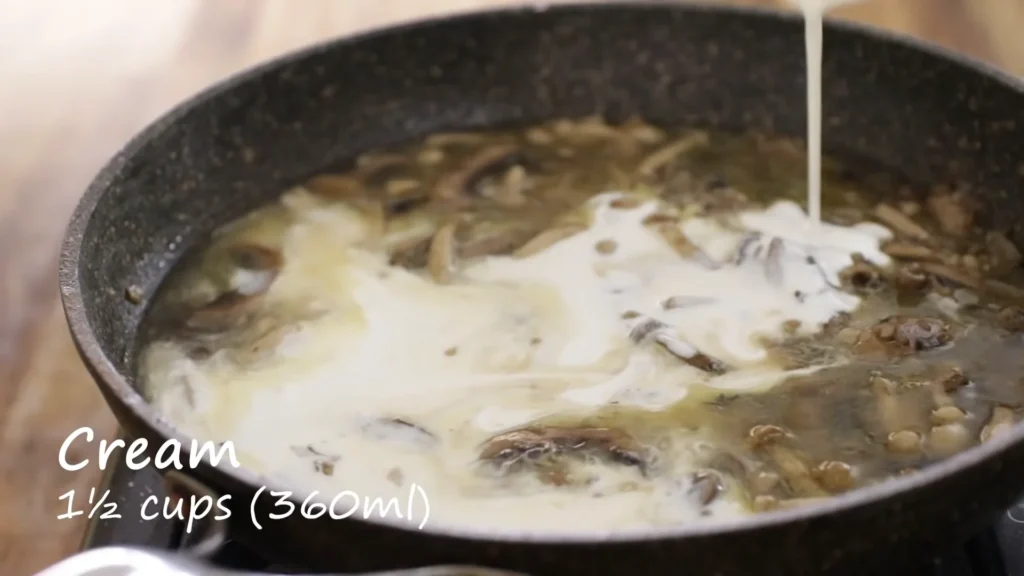 Sausage Mushroom Pasta 8 Make the Creamy Sauce