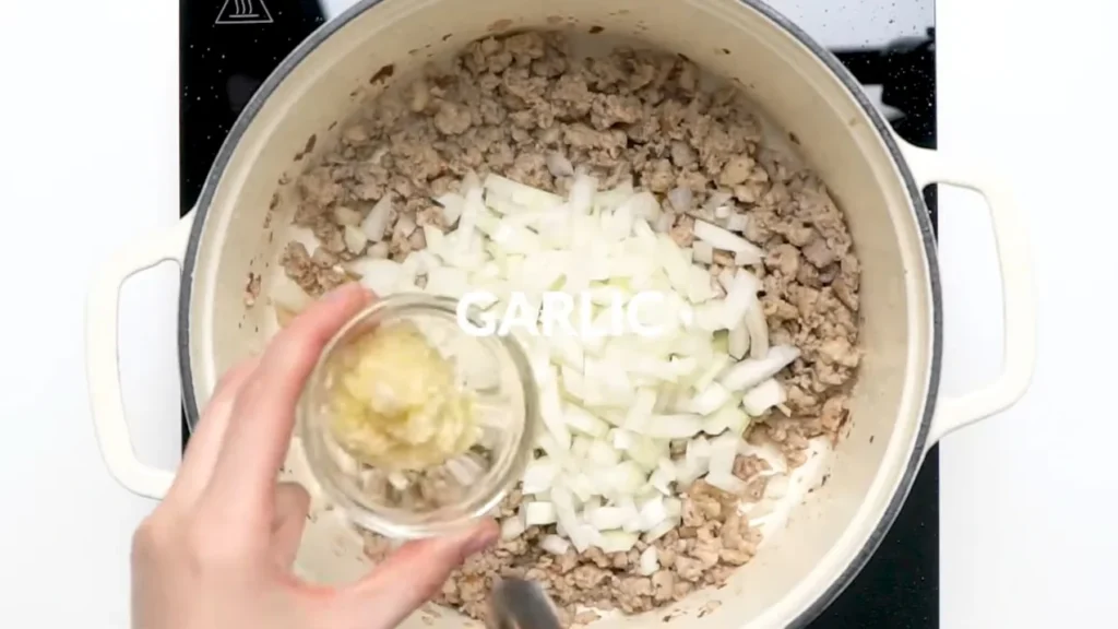 Pasta Bake with Sausage 6 Prepare the Sauce