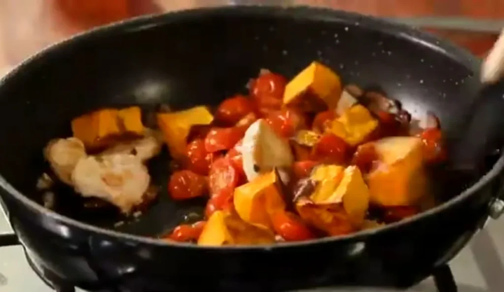 Pumpkin Fettuccini with Chicken 6 Pumpkin Puree Magic