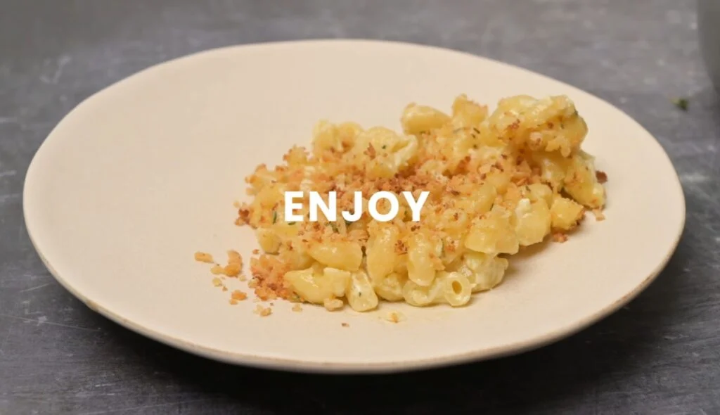Brie Mac and Cheese 13 Serve and Garnish Brie Mac and Cheese