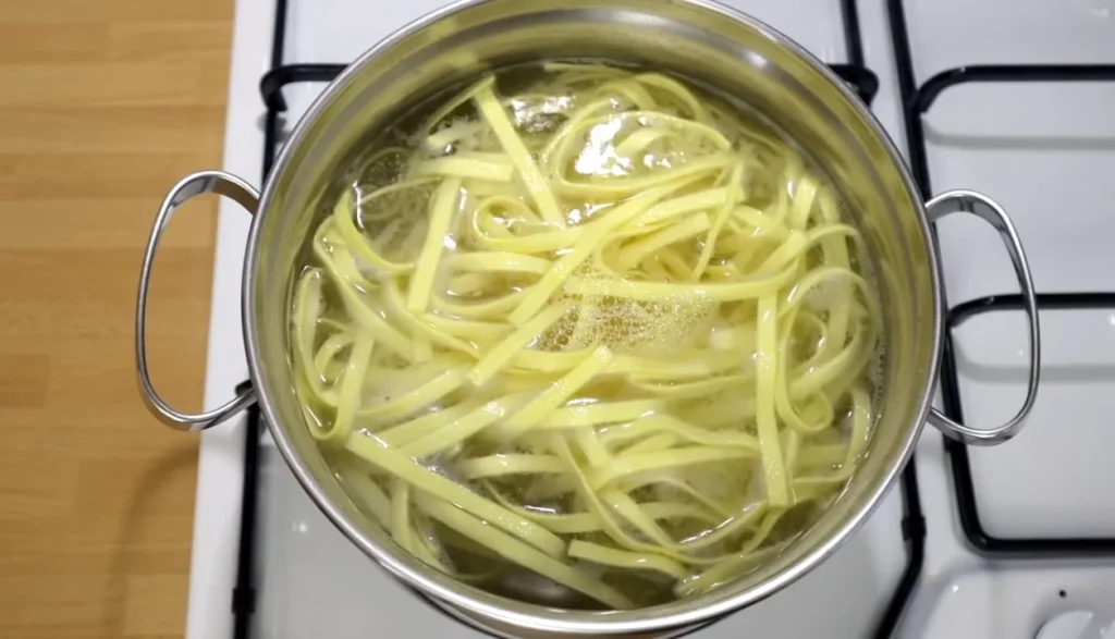 Zucchini pasta 6 Cook the Pasta