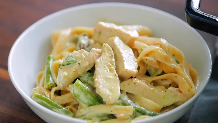 Chicken Pesto Pasta 14 Serve Chicken Pesto Pasta