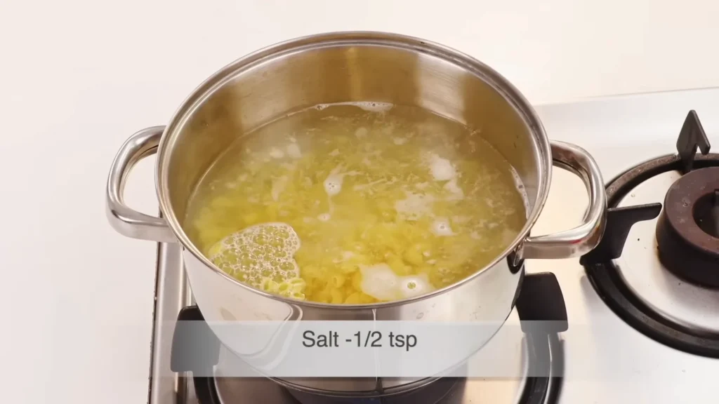 Brie Mac and Cheese 5 Cook the Macaroni