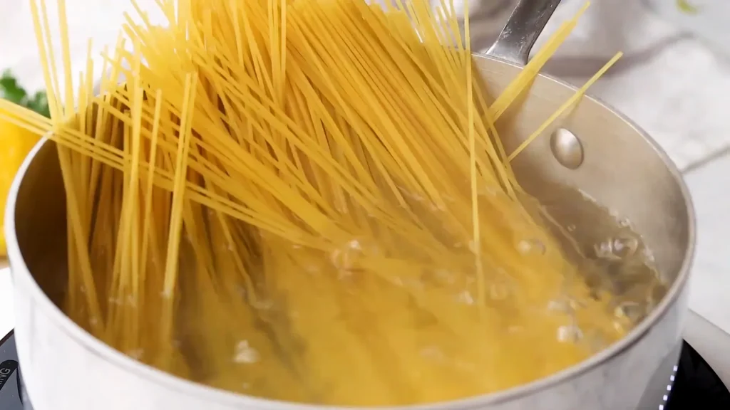 lemon chicken Pasta 4 Cook the Pasta