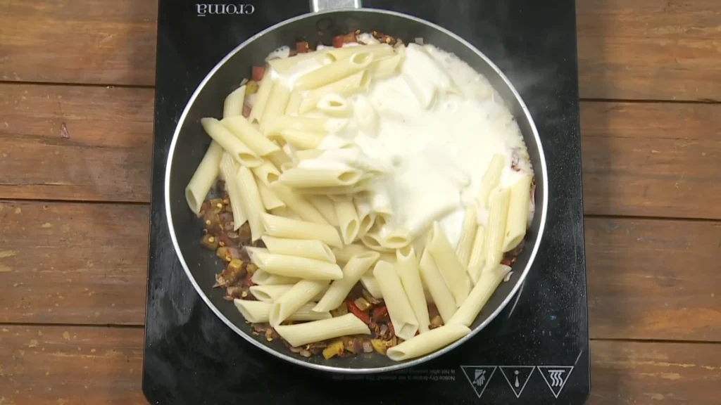 Mexican Pasta 7 Combine the Pasta