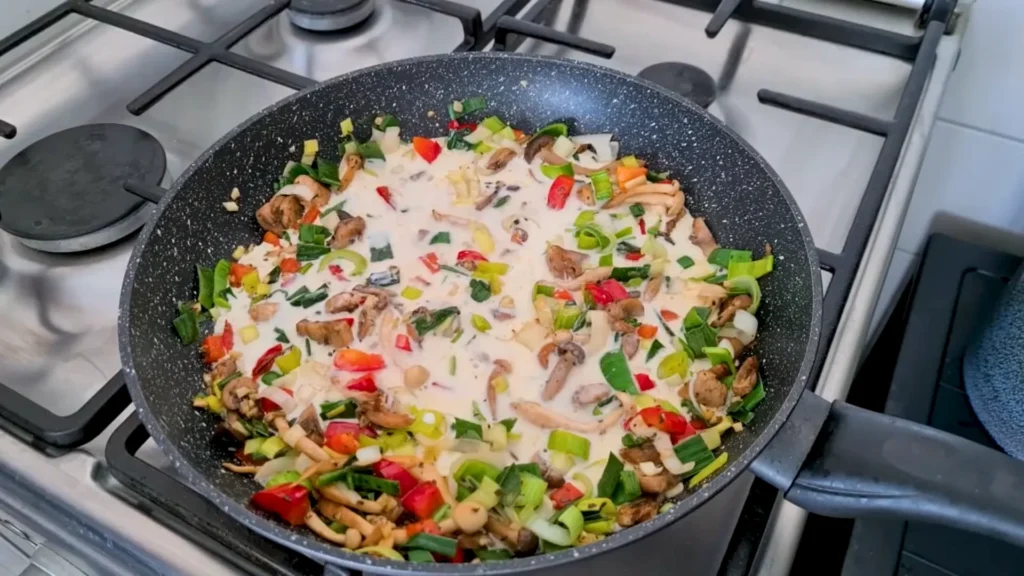 Mushroom and leek pasta 14 Combine Pasta and Sauce